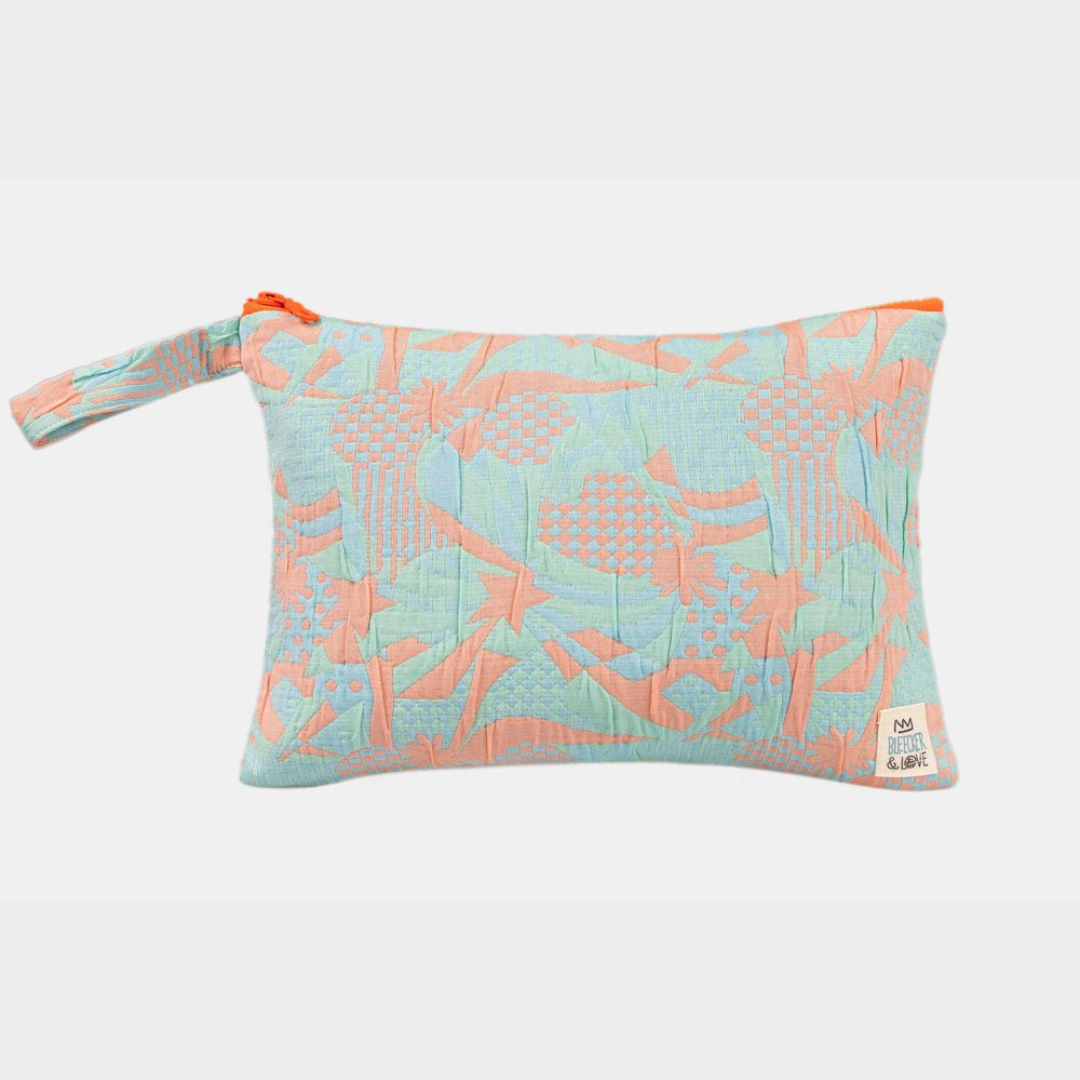 Twinkle Pochette Bleecker and Love