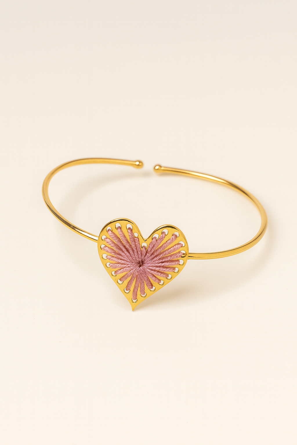 Heartfelt Grove Bangle