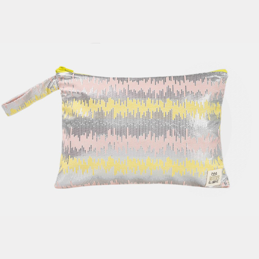Paloma Pochette Bleecker and Love