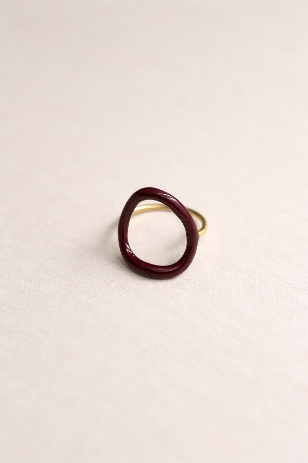 BLOTS Loop Heart Ring