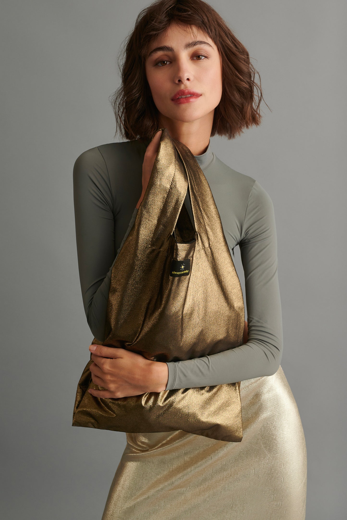 Midnight Gold Babe Shopper