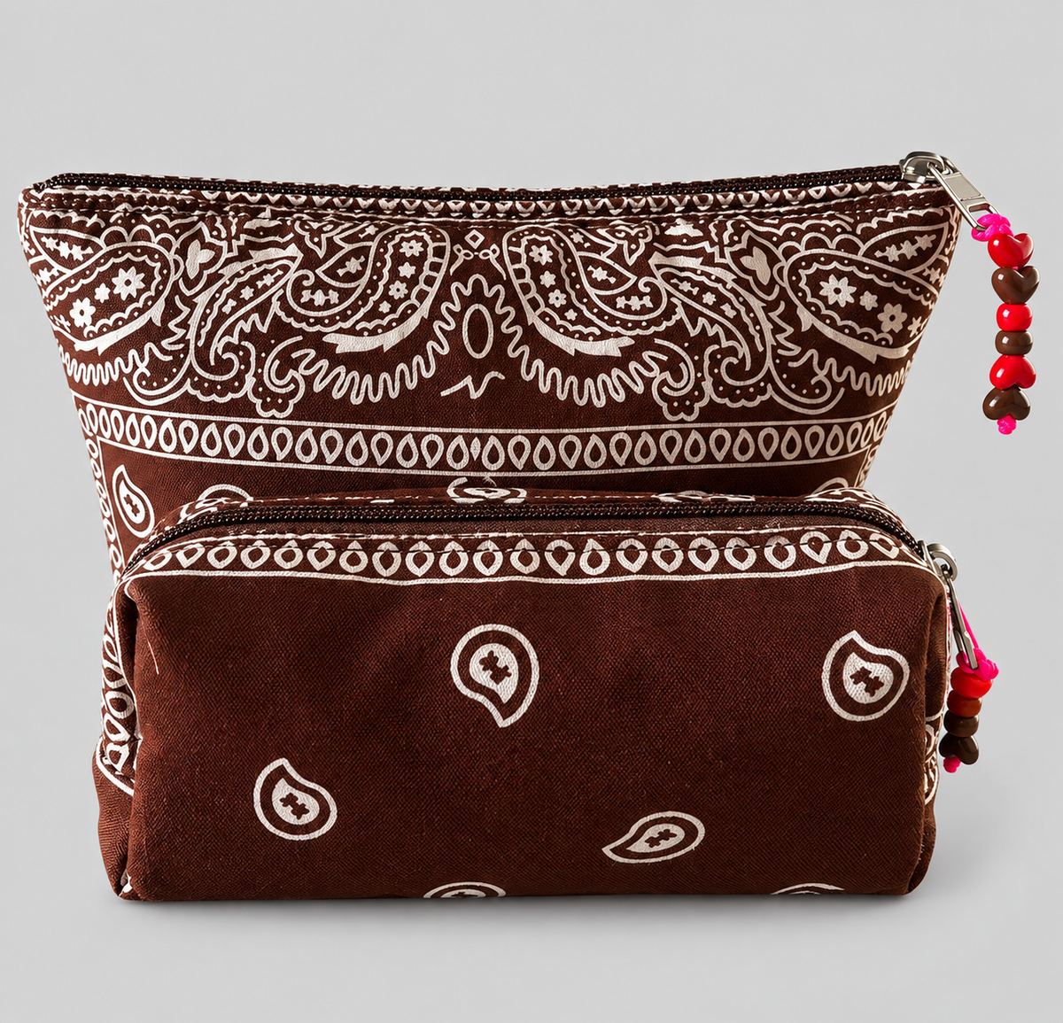 Bandana Beauty Case in Brown