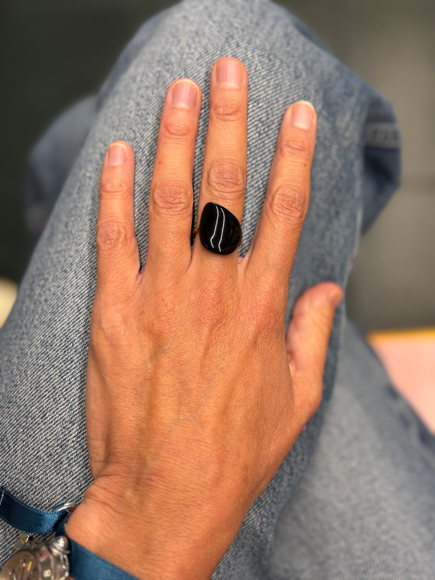 BLOTS Broken Pillar Ring