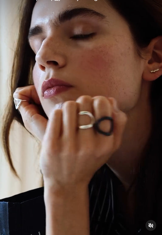 BLOTS Loop Big Pebble in Argento